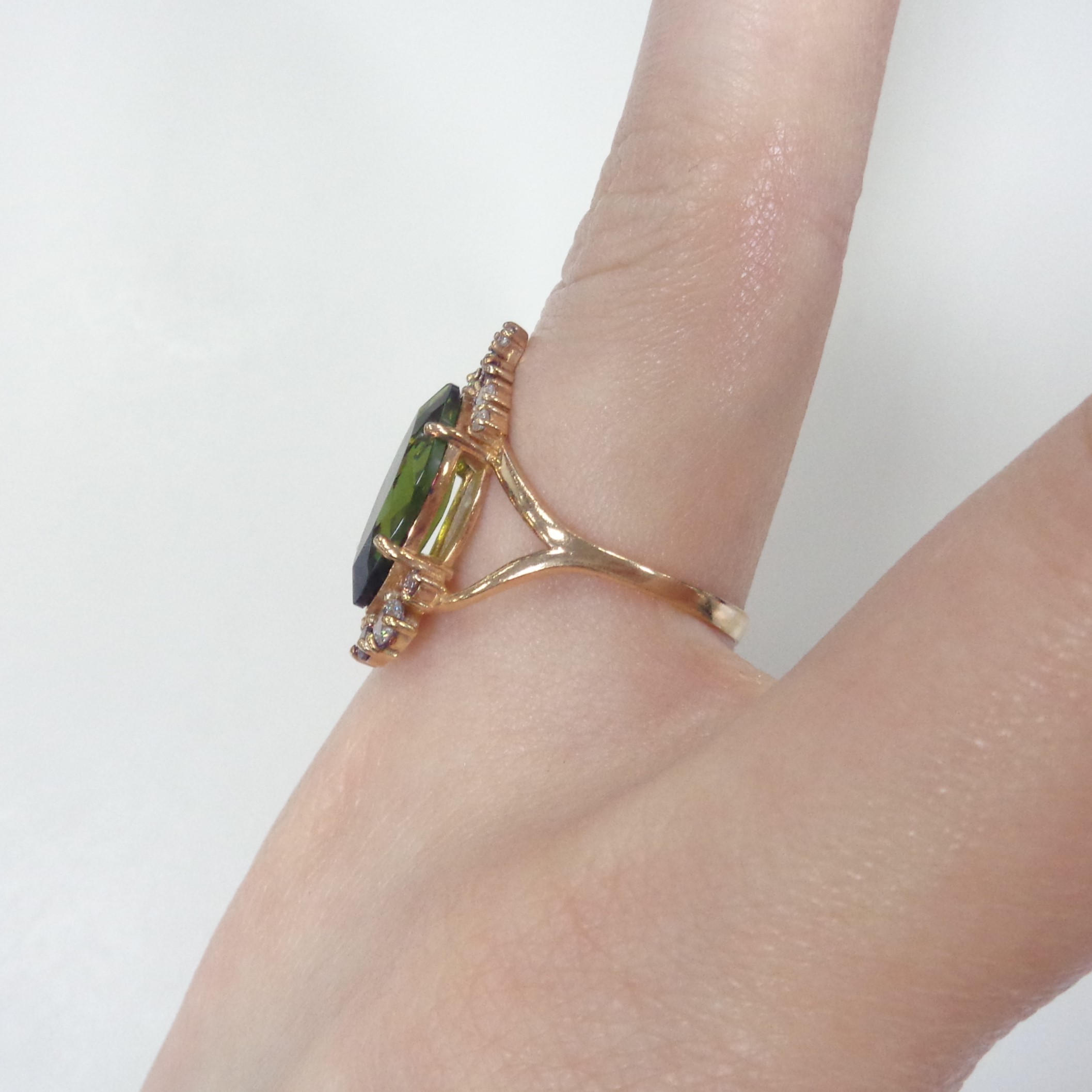 Серебряное кольцо с кварцем